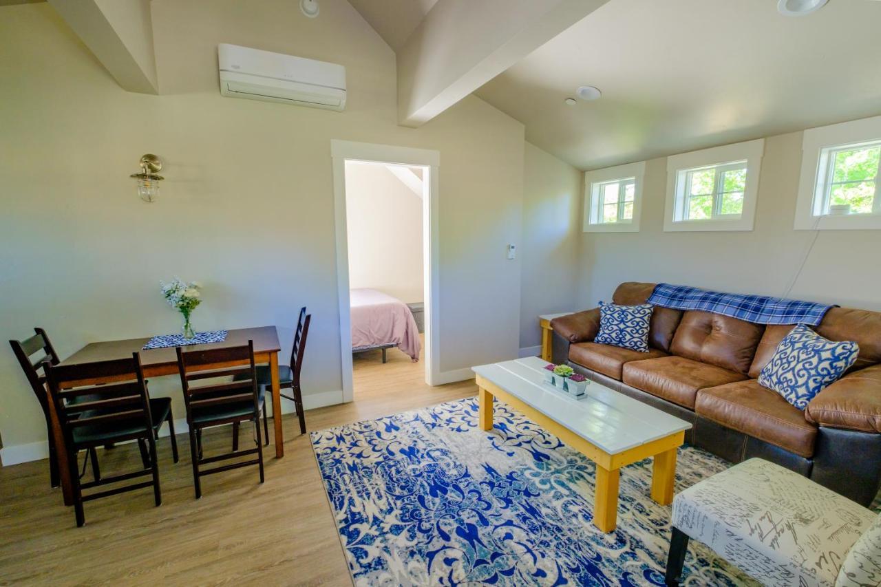 Eastside Guesthouse And Bivy Бишъп Екстериор снимка