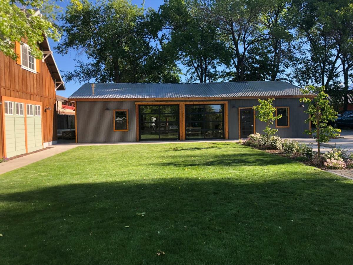 Eastside Guesthouse And Bivy Бишъп Екстериор снимка